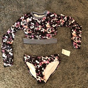 Sun top two piece bathing suit w/ matching bottom